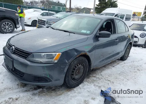 2011 Volkswagen Jetta 2.0L Base/2.0L S z USA, uszkodzony, nr VIN 3VW2K7AJ4BM390844